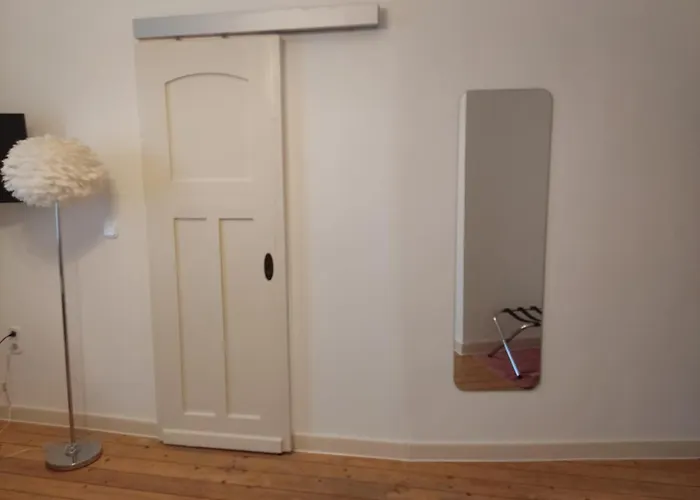 بيت ضيافة Bellacaro لونه