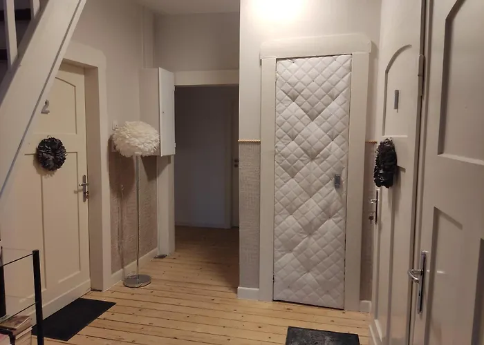 Bellacaro بيت ضيافة لونه